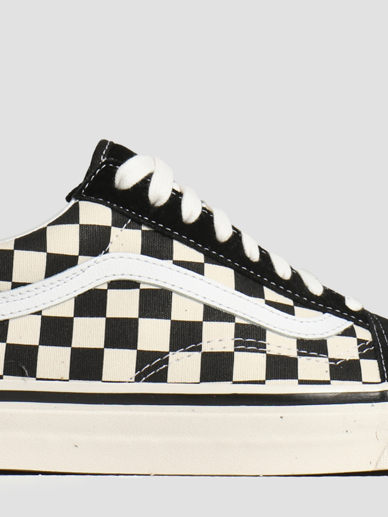 vans old skool chess