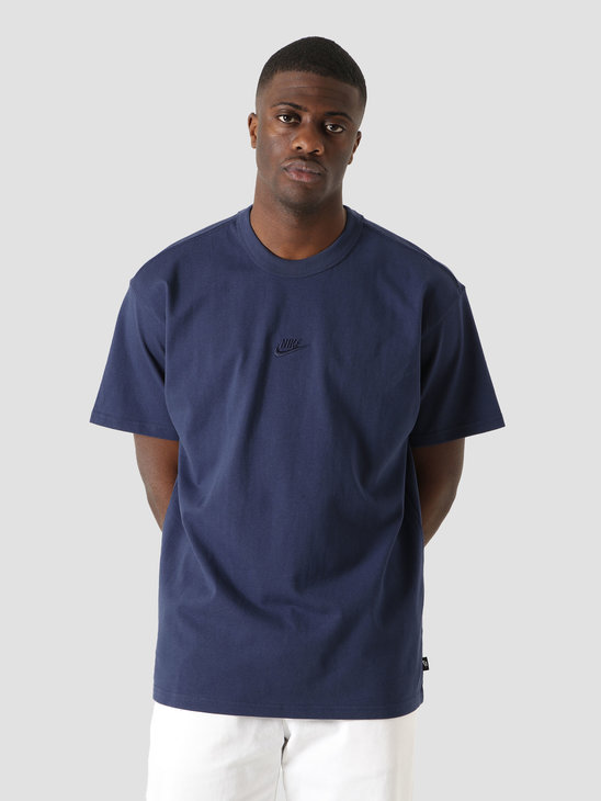 nike nsw essential t shirt