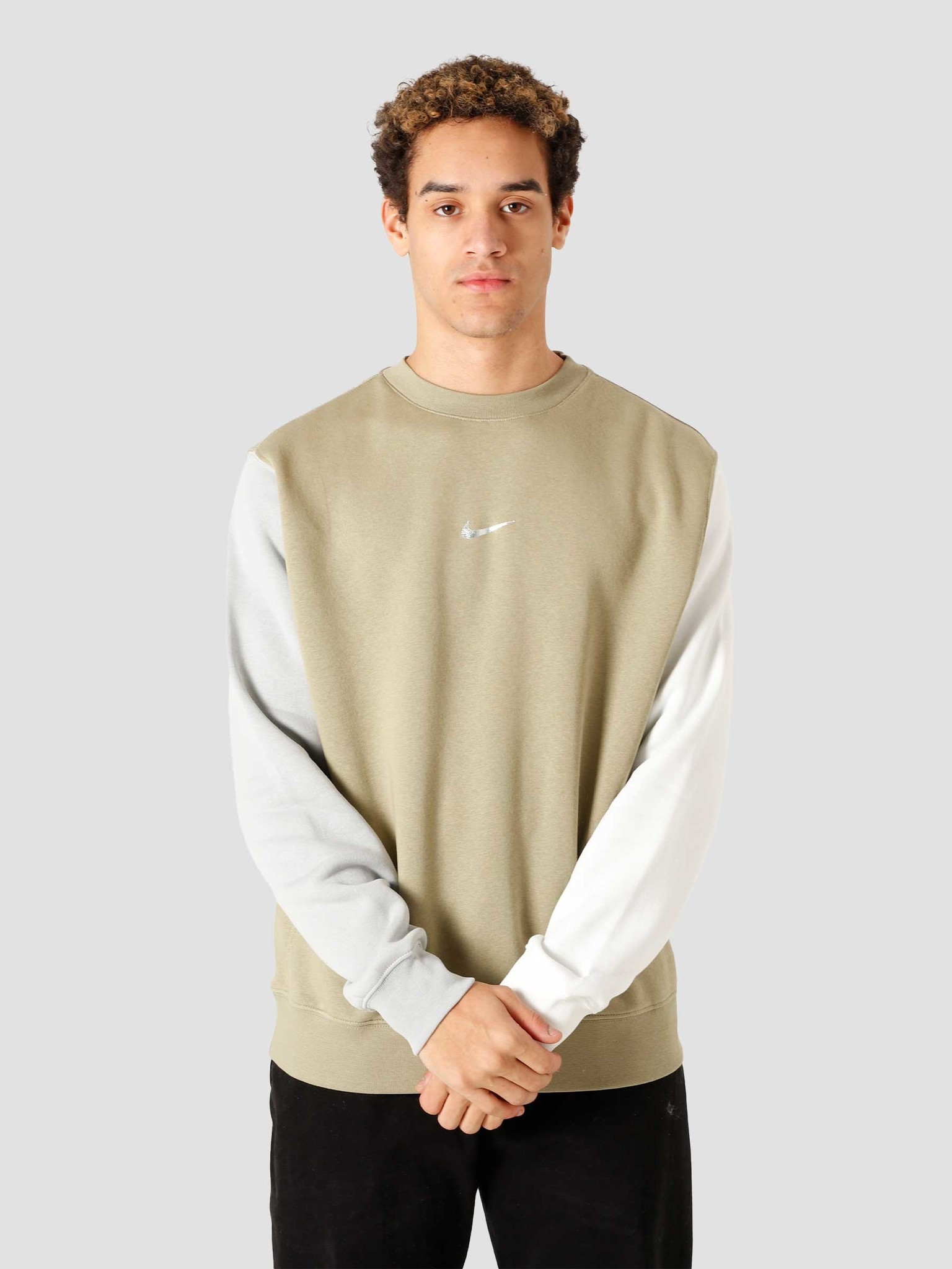 nike sweat crew swoosh sbb