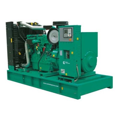 Cummins MCD300P49 Generador 300 kVA Principal 330 kVA Emergencia