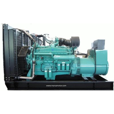 Cummins MCD636P69 Generador 636 kVA Principal 700 kVA Emergencia