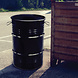 The Binbin BinBin Hole industriële prullenbak 60 Liter zwart met gat deksel The Binbin BinBin Hole industriële prullenbak 60 Liter zwart met gat deksel