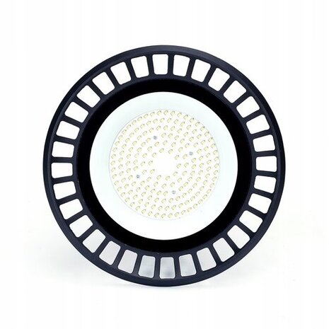 Aigostar LED Hallenstrahler IP65 - 150W - 13.500 lm - 6500K - 2 Jahre Garantie Aigostar LED Hallenstrahler IP65 - 150W - 13.500 lm - 6500K - 2 Jahre Garantie