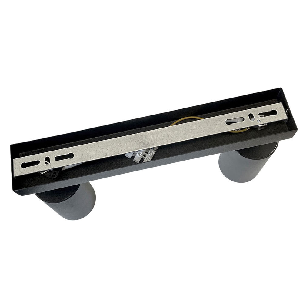 LCB LED Deckenspot Mattschwarz - 2 verstellbare GU10 Fassungen für LED Spots - exkl. LED Spot LCB LED Deckenspot Mattschwarz - 2 verstellbare GU10 Fassungen für LED Spots - exkl. LED Spot