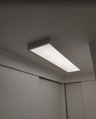 LCB LED-Beleuchtung Innovatives Design, hochwertige Technik & schnelle Lieferung! Aufputz-Klickrahmen Weiß - 60x60 cm | 42MM Schraublose Befestigung Decken montage - Geeignet für LED panelen LCB LED-Beleuchtung Innovatives Design, hochwertige Technik & schnelle Lieferung! Aufputz-Klickrahmen Weiß - 60x60 cm | 42MM Schraublose Befestigung Decken montage - Geeignet für LED panelen