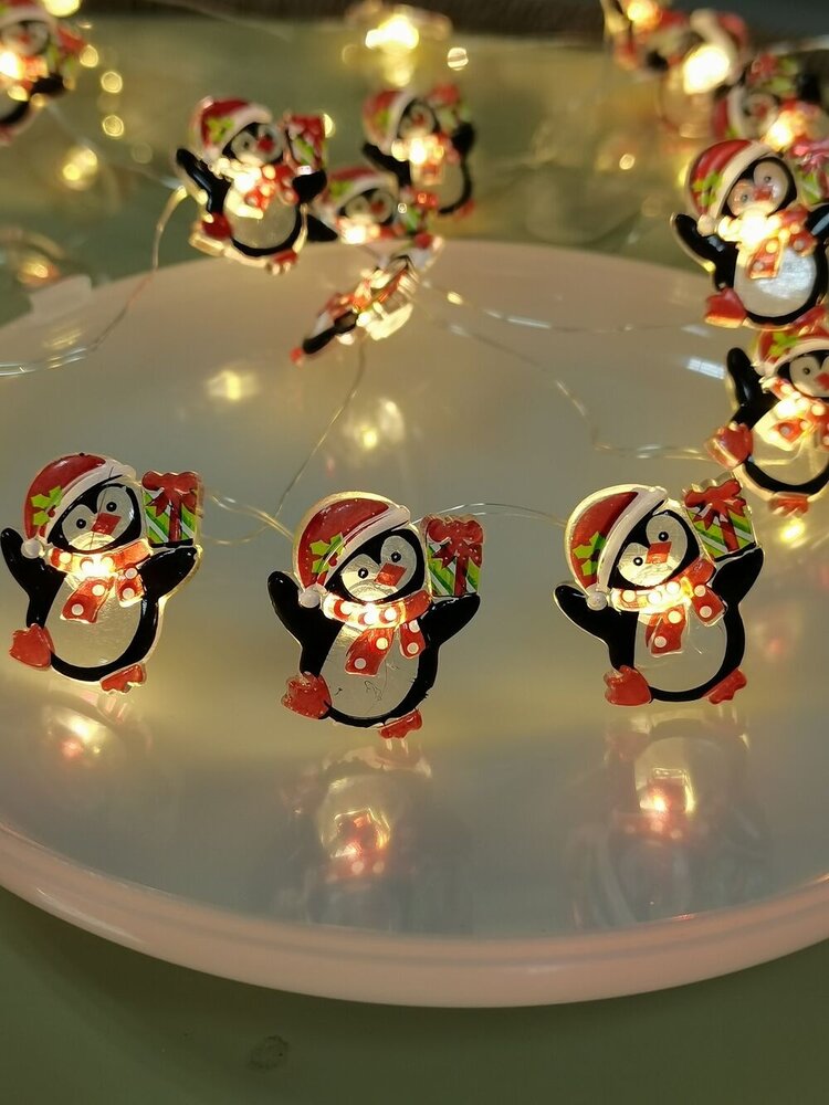 Modee Lighting Weihnachtslichterkette mit Pinguinen - 1,2 Meter - 10 LEDs - Batteriebetrieben