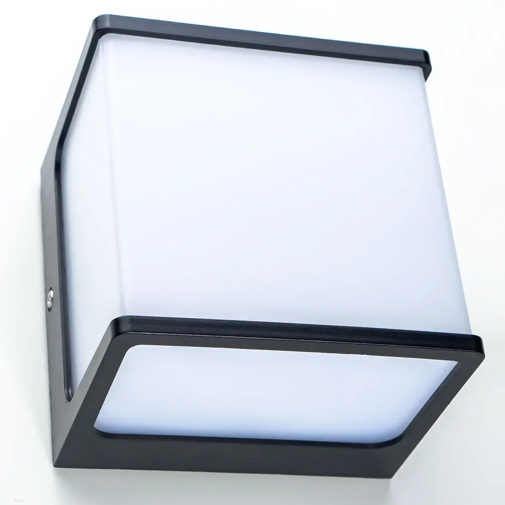 Modee Lighting LED Wandlampe 8W - 680lm 4000K - IP65 - 120x120x92mm