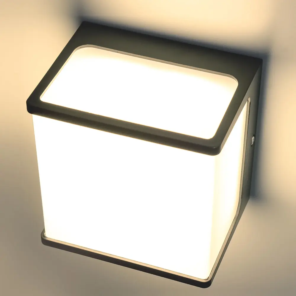 Modee Lighting LED Wandlampe 8W - 680lm 4000K - IP65 - 120x120x92mm