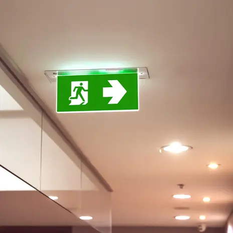 Brayton LED Notbeleuchtung Einbau 2W 150Lm 6500K - 3 Stunden Autonomie | Ohne Piktogramm Brayton LED Notbeleuchtung Einbau 2W 150Lm 6500K - 3 Stunden Autonomie | Ohne Piktogramm