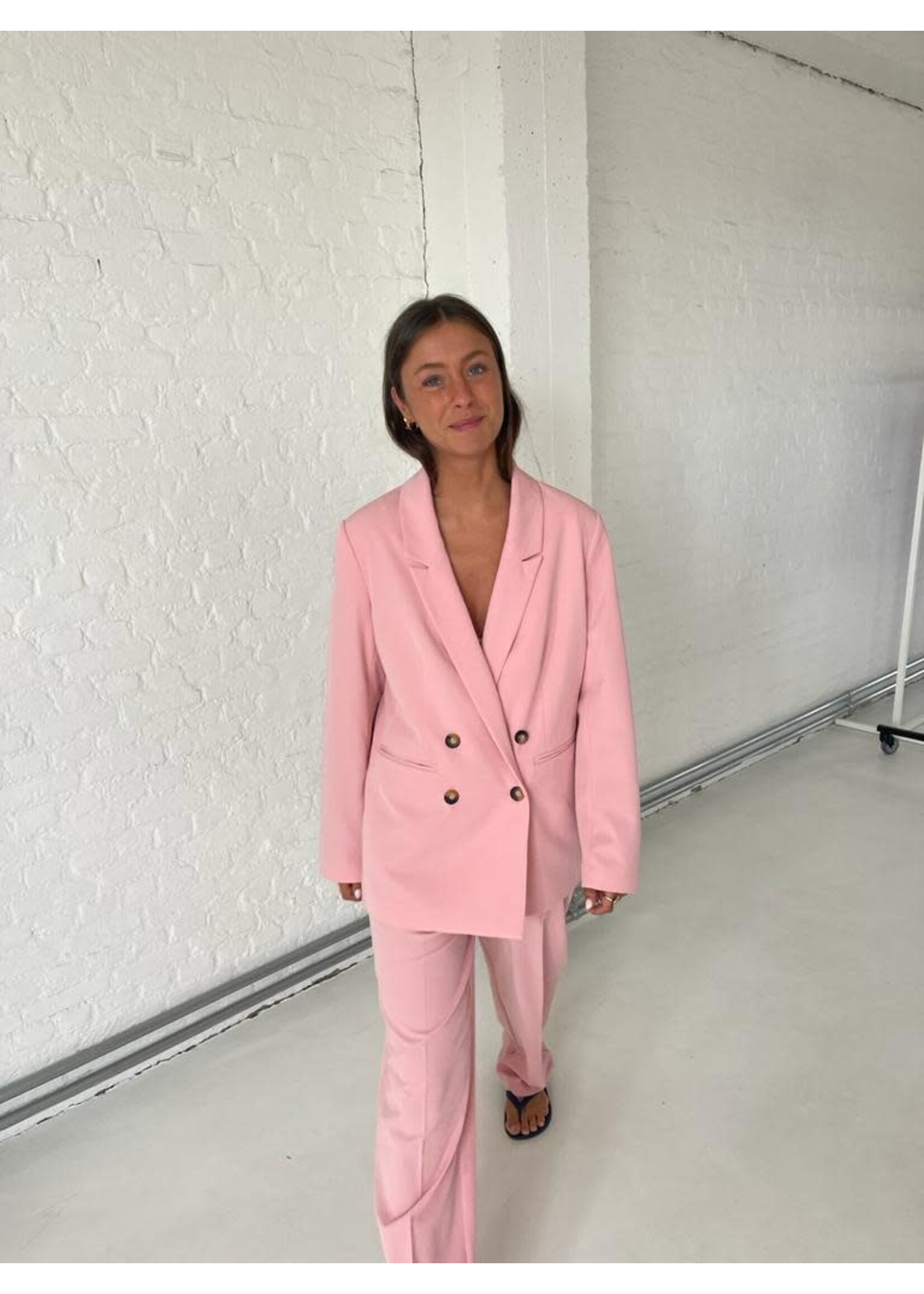 LIV THE LABEL BLAZER INDY BLUSH