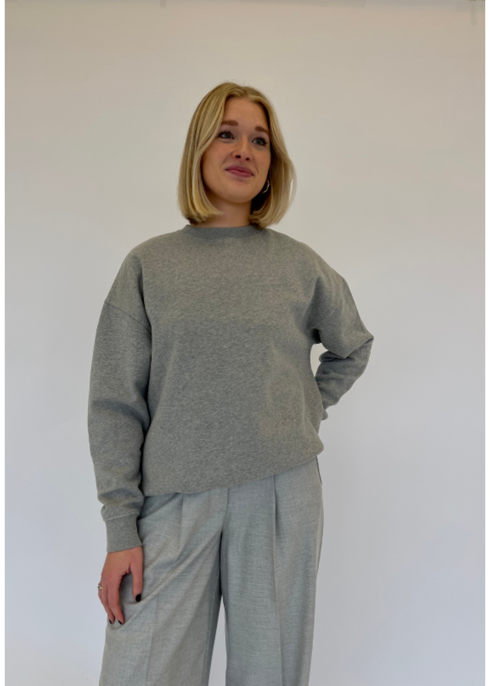 LIV THE LABEL SWEATER COOPER GREY ENERGY GIVERS