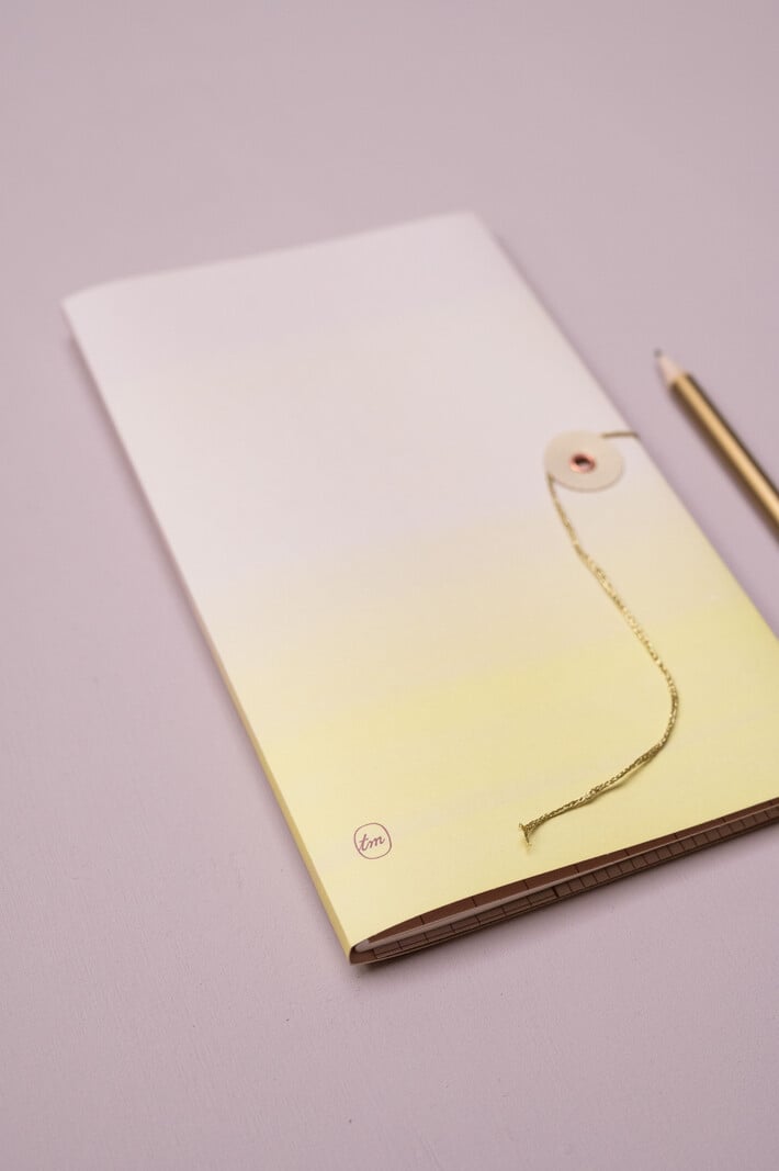 Notebook with Japanese closure - Orchid Lemon