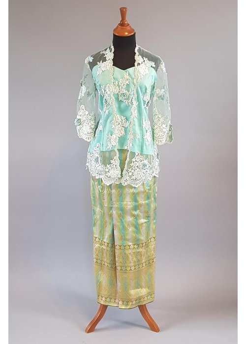 Kebaya elegant aqua groen met bijpassende sarong