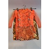 Kinder kebaya oranye met bijpassende sarong