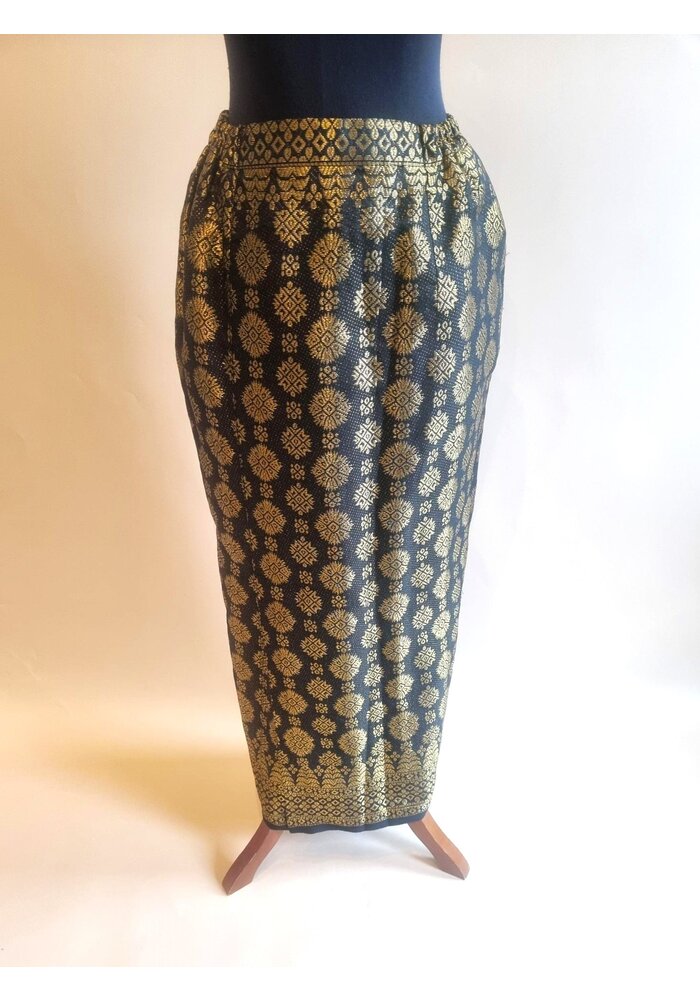 Bruidskebaya elegant zwart met bijpassende sarong songket