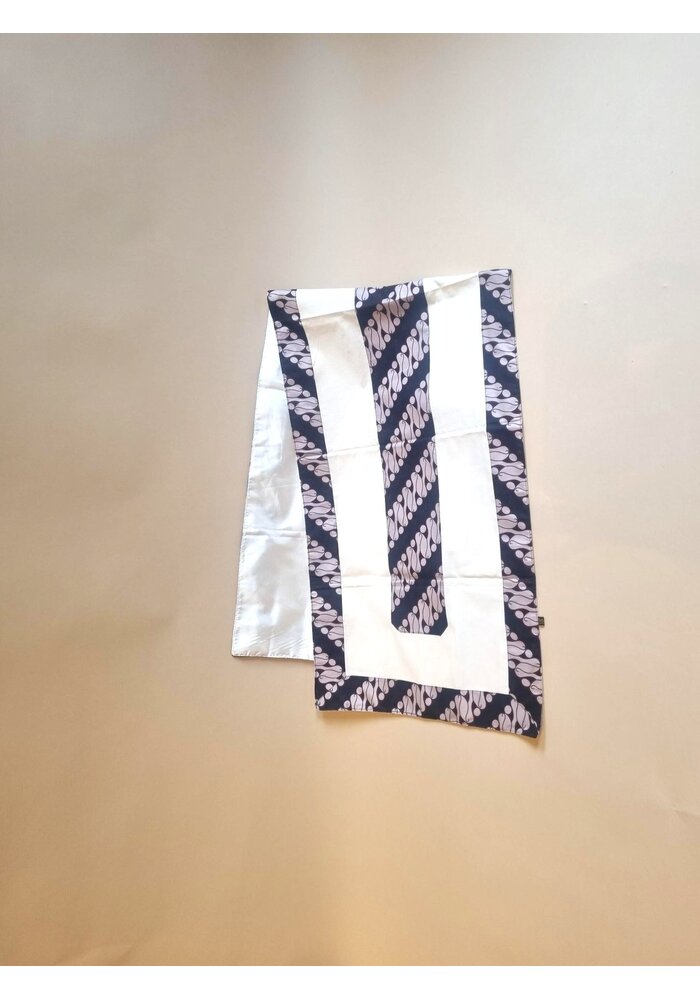 Batik tafelloper 0805-03