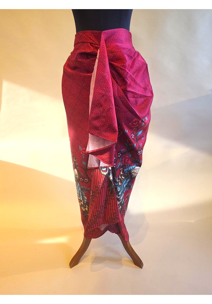 Set tuniek bordeaux rood met bijpassende rok