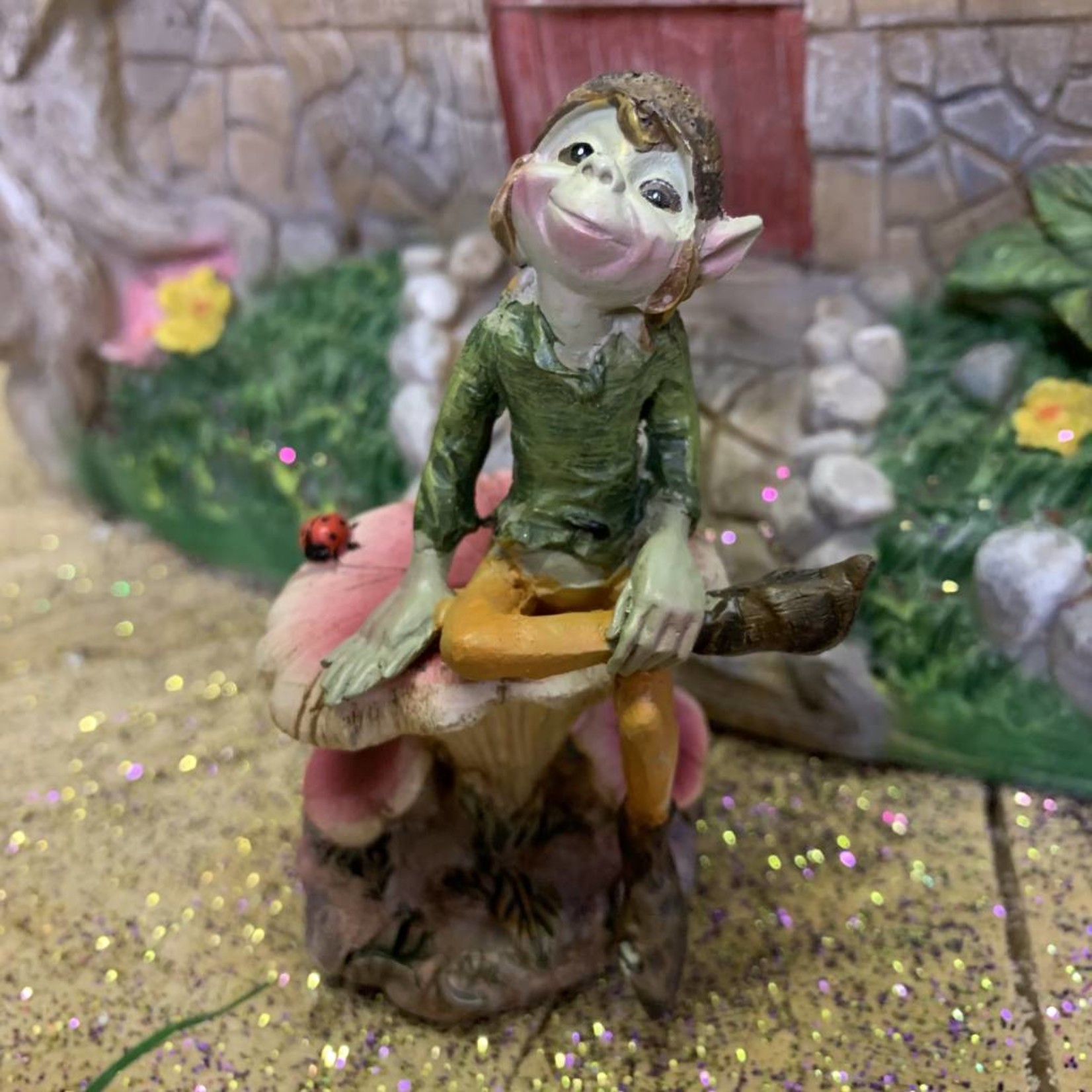 Fiesta Studios Pixie Child on Toadstool