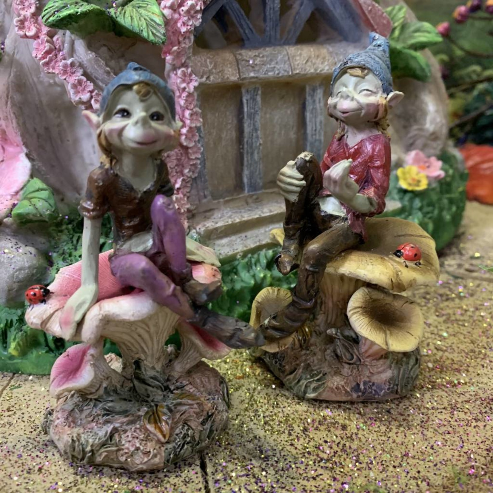 Fiesta Studios Pixie Child on Toadstool