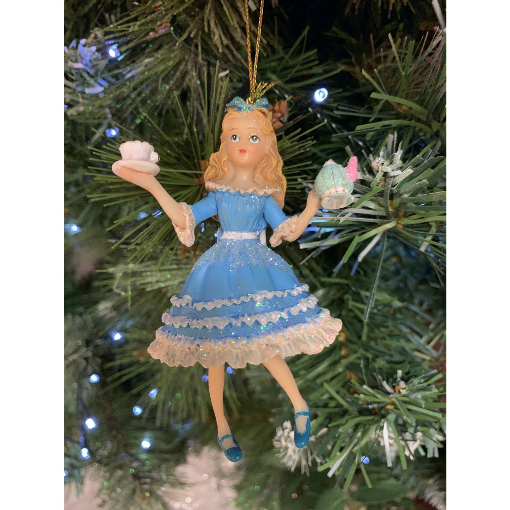 Gisela Graham Alice In Wonderland Resin Hanging Decoration