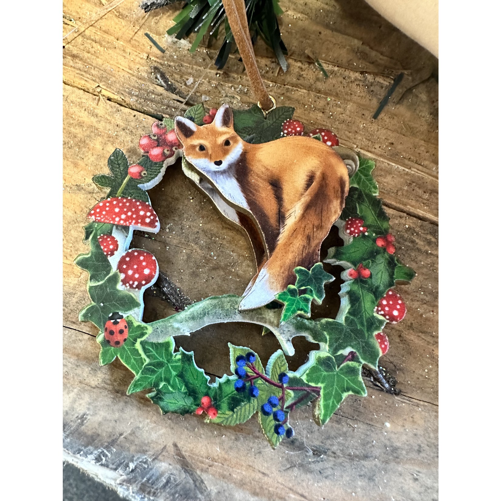 Fretwork Woodland Animals in Wreath Decoration ( 5 designs to pick from )