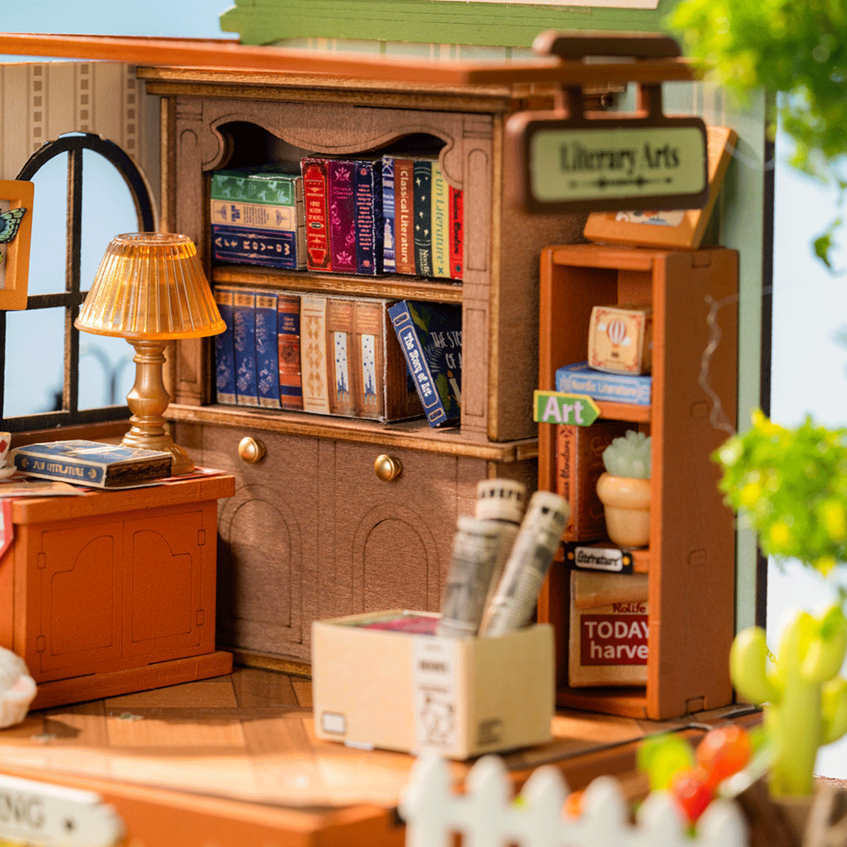 Rolife Rolife The Muse Bookshop Miniature House Kit - DS040