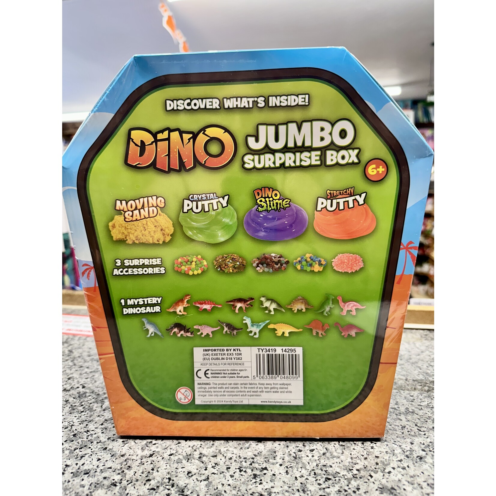 Dino World - 8 Mystery Surprise Box