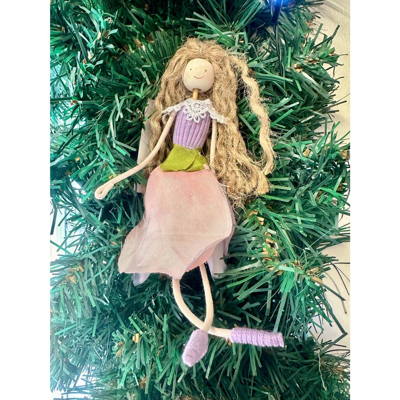 Sitting Flower Girl Lilac Rose
