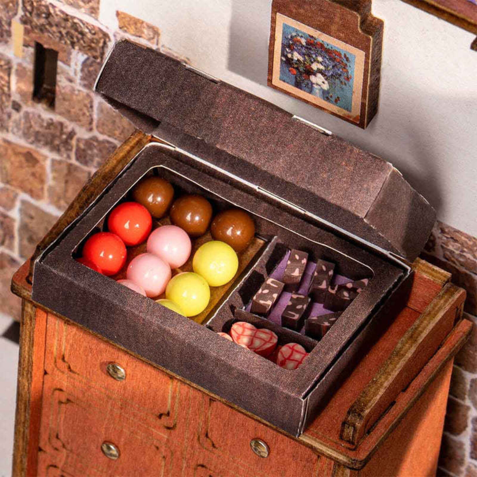 Rolife Rolife Henry’s Chocolate DIY Miniature House