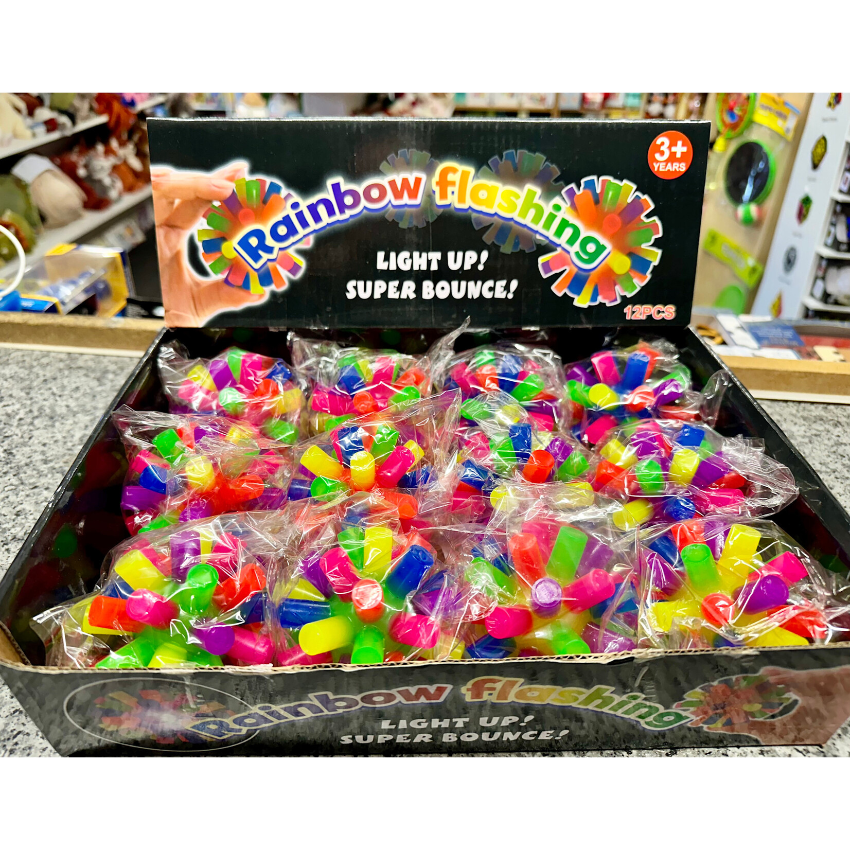 Flashing Rainbow Spike