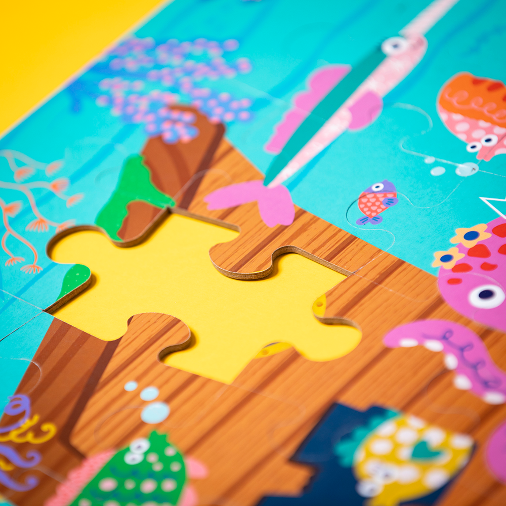 Hey Hugo In the Ocean Double Sided Jigsaw Puzzle - 50 pcs
