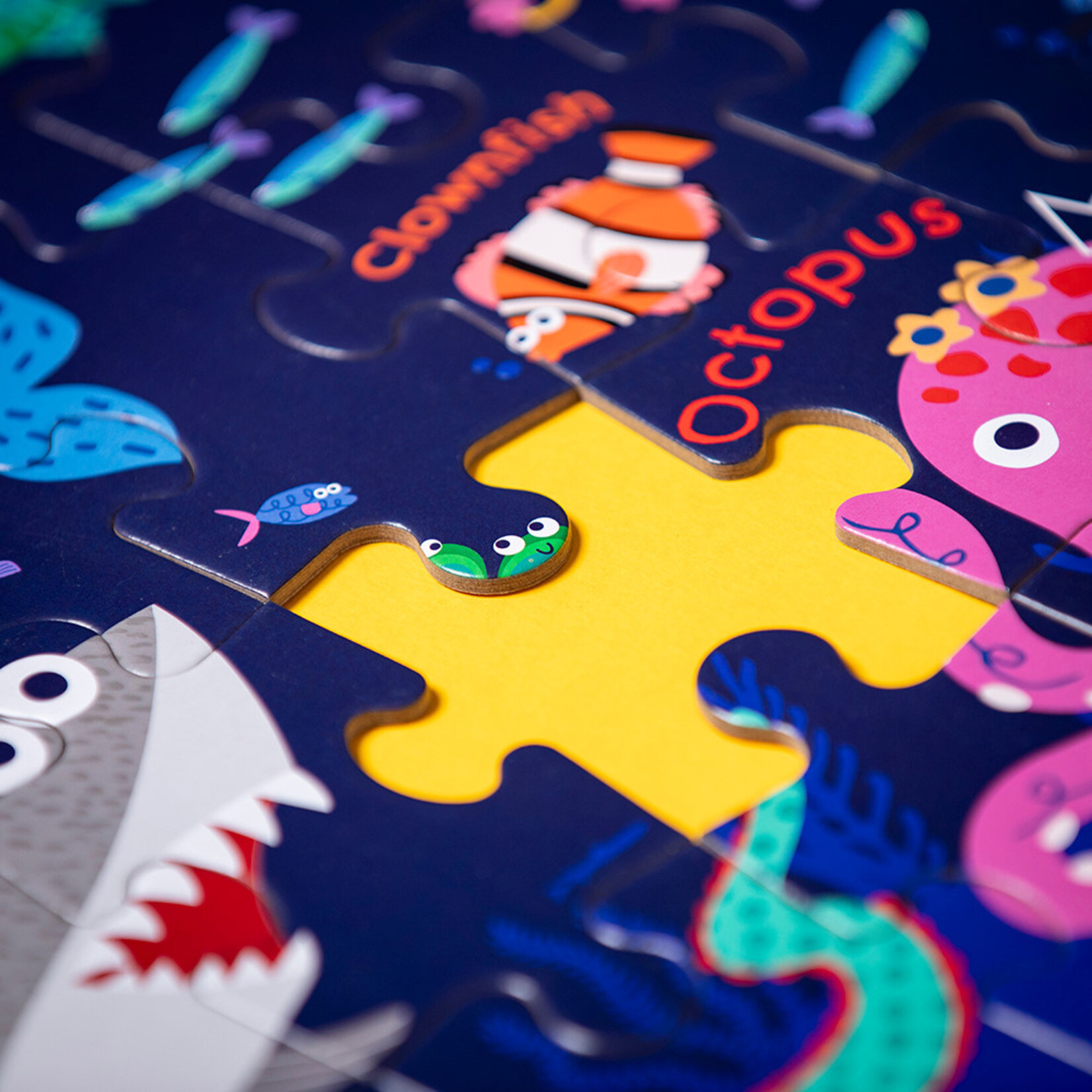 Hey Hugo In the Ocean Double Sided Jigsaw Puzzle - 50 pcs