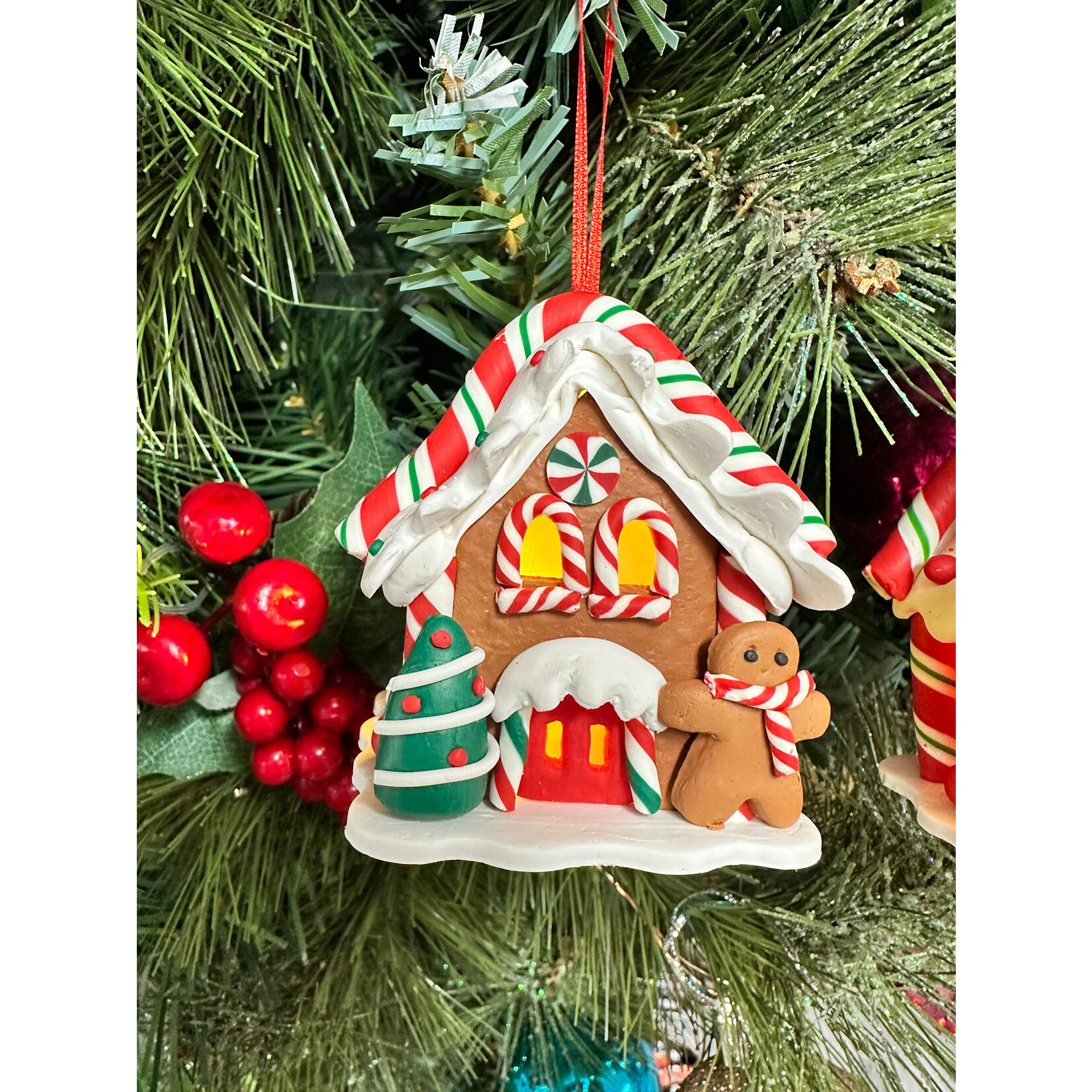 Gingerbread LED House with Gingerbread Man & Tree - Small