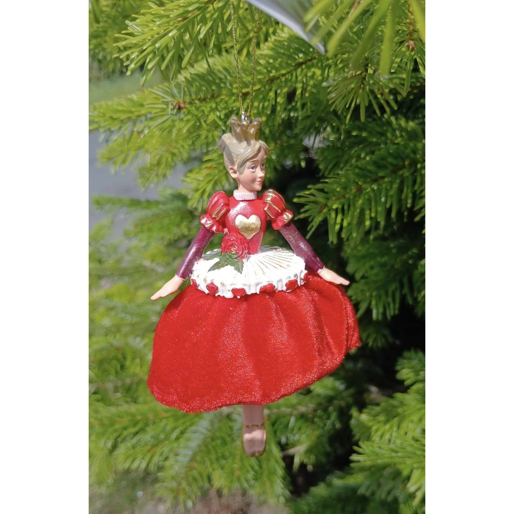 Alice in Wonderland Resin Queen of Hearts w/Velvet Skirt Large Hanging Decoration