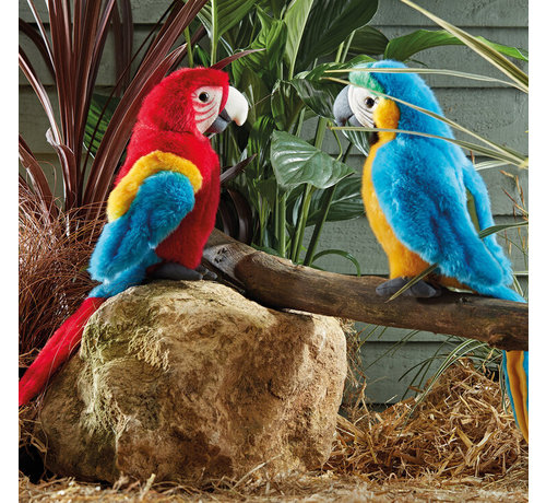 Living Nature Stuffed Animal Macaw