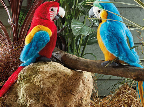 Living Nature Stuffed Animal Macaw