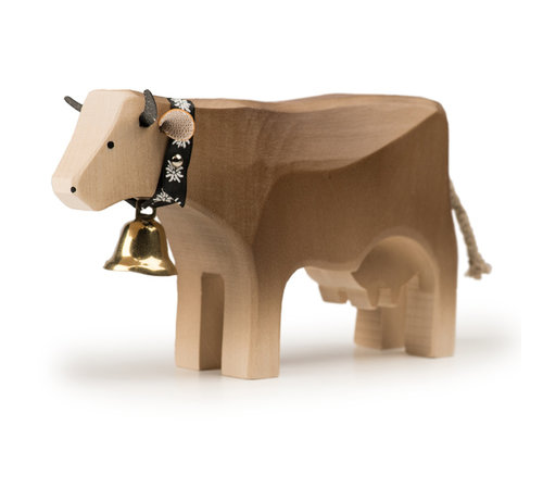 Trauffer Cow 3 Standing Brown