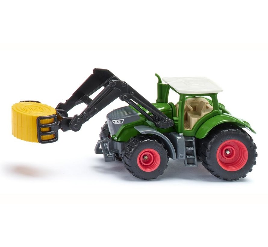 Tractor Fendt met Balengrijper