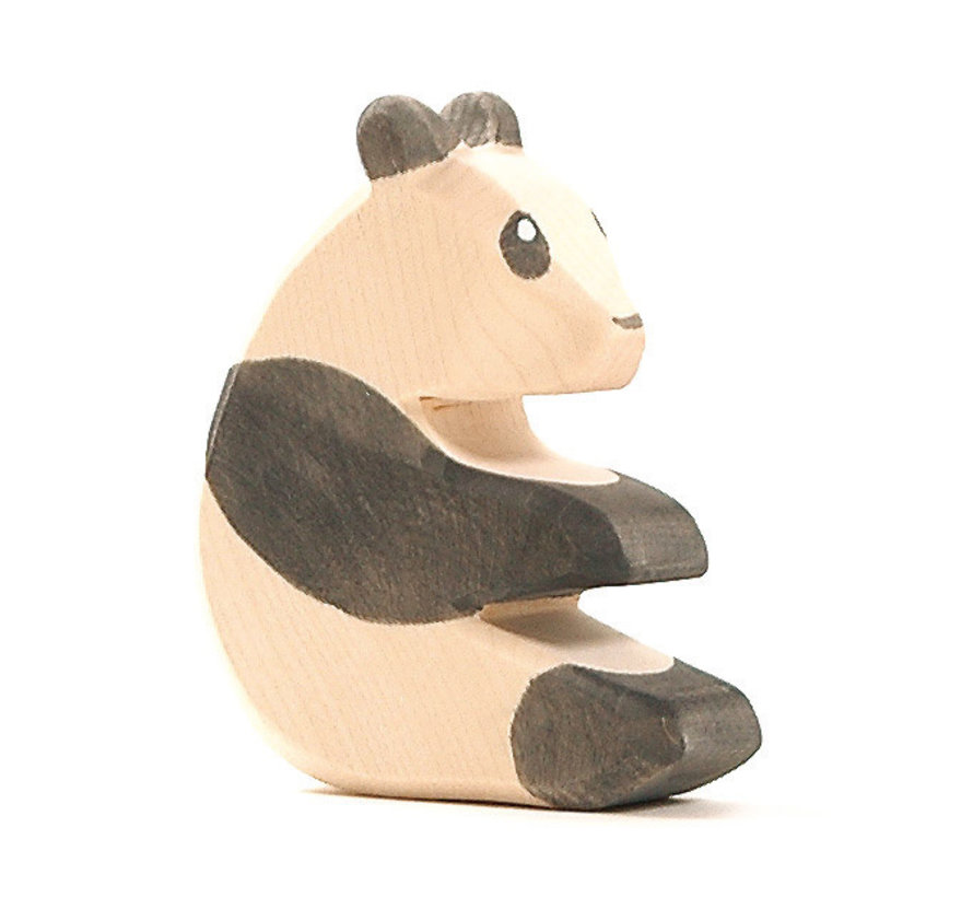 Panda Bear Sitting 2192