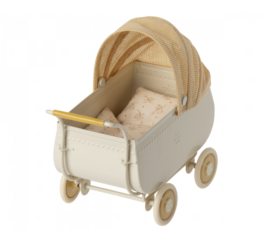 Ginger baby set incl. pram and babysitter chair