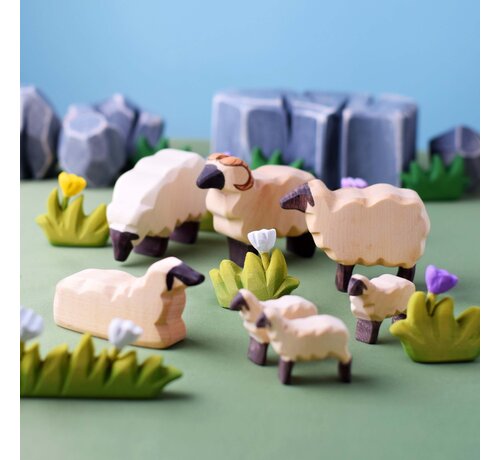 bumbu toys Sheep Eating