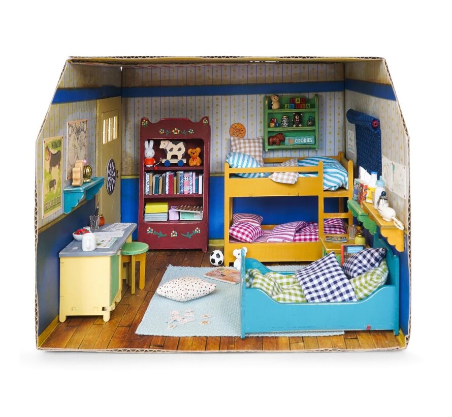 Cardboard Room Kids' Bedroom