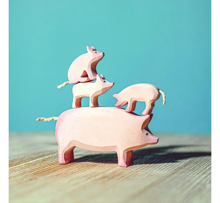 Pig Family set 4-pcs