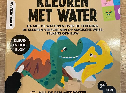 Image Books Kleuren met water Dino's