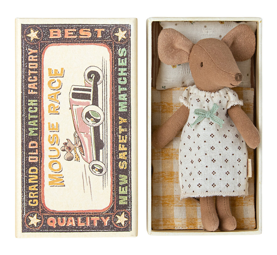 Big sister mouse in matchbox