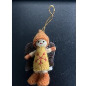 Sjaalmetverhaal Hanger Feetje Okergeel