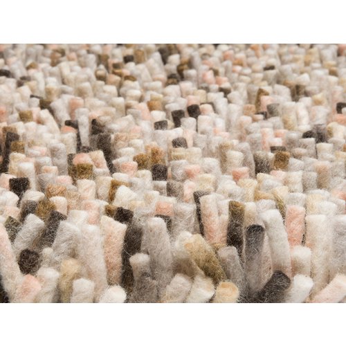 Brink en Campman Vloerkleed Dots 170531 Brink en Campman Brink en Campman Vloerkleed Dots 170531