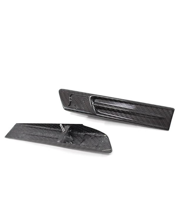 Koshi Group Nissan GT-R R35 Front Fender Finisher