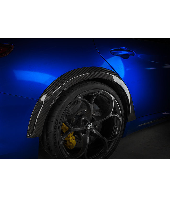 Koshi Group Alfa Romeo Giulia GTAm Style Rear Fender Arch Set