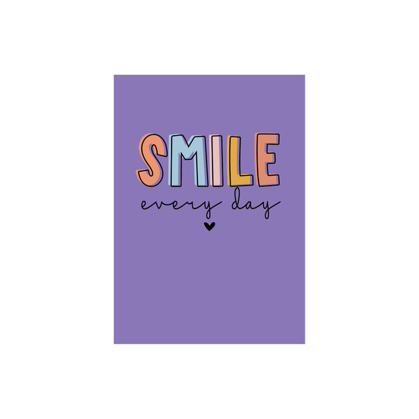 Made by e l l e n Postkaart Smile every day